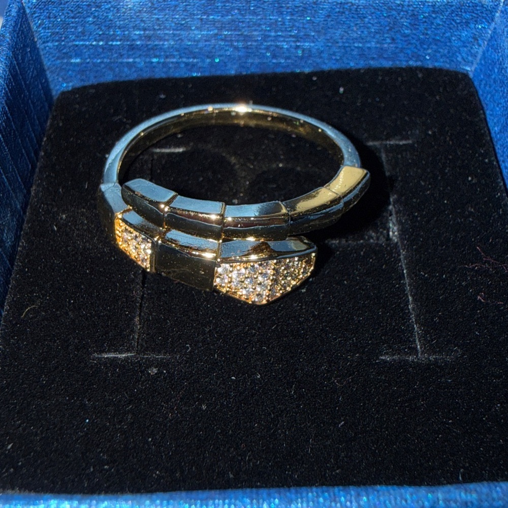 Snake Ring - Picture 3 of 5